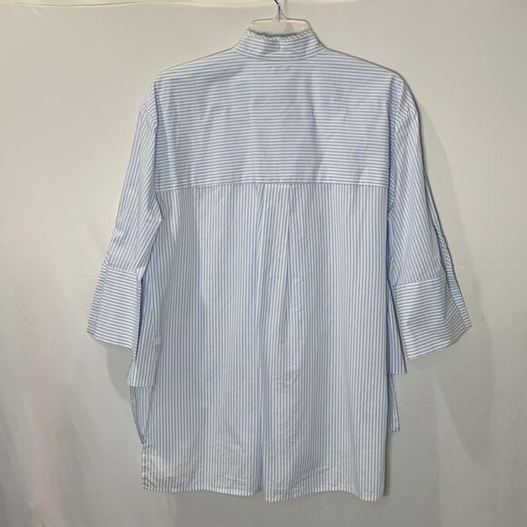🟢3 items for $20—WHO WHAT WEAR striped top button front high neckline hi-lo hem - Picture 2 of 12